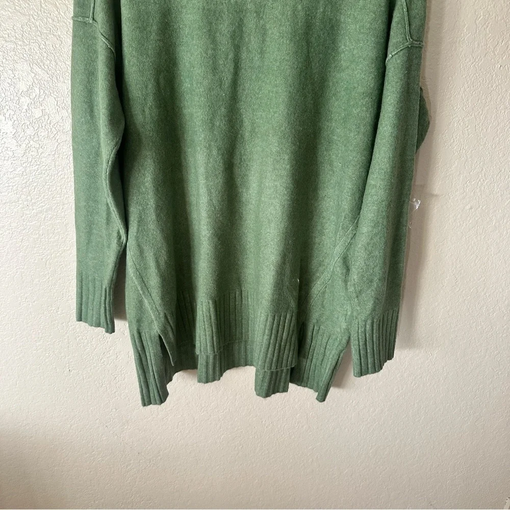 New Free People Phoebe High-Low Tunic Sweater green size XS
